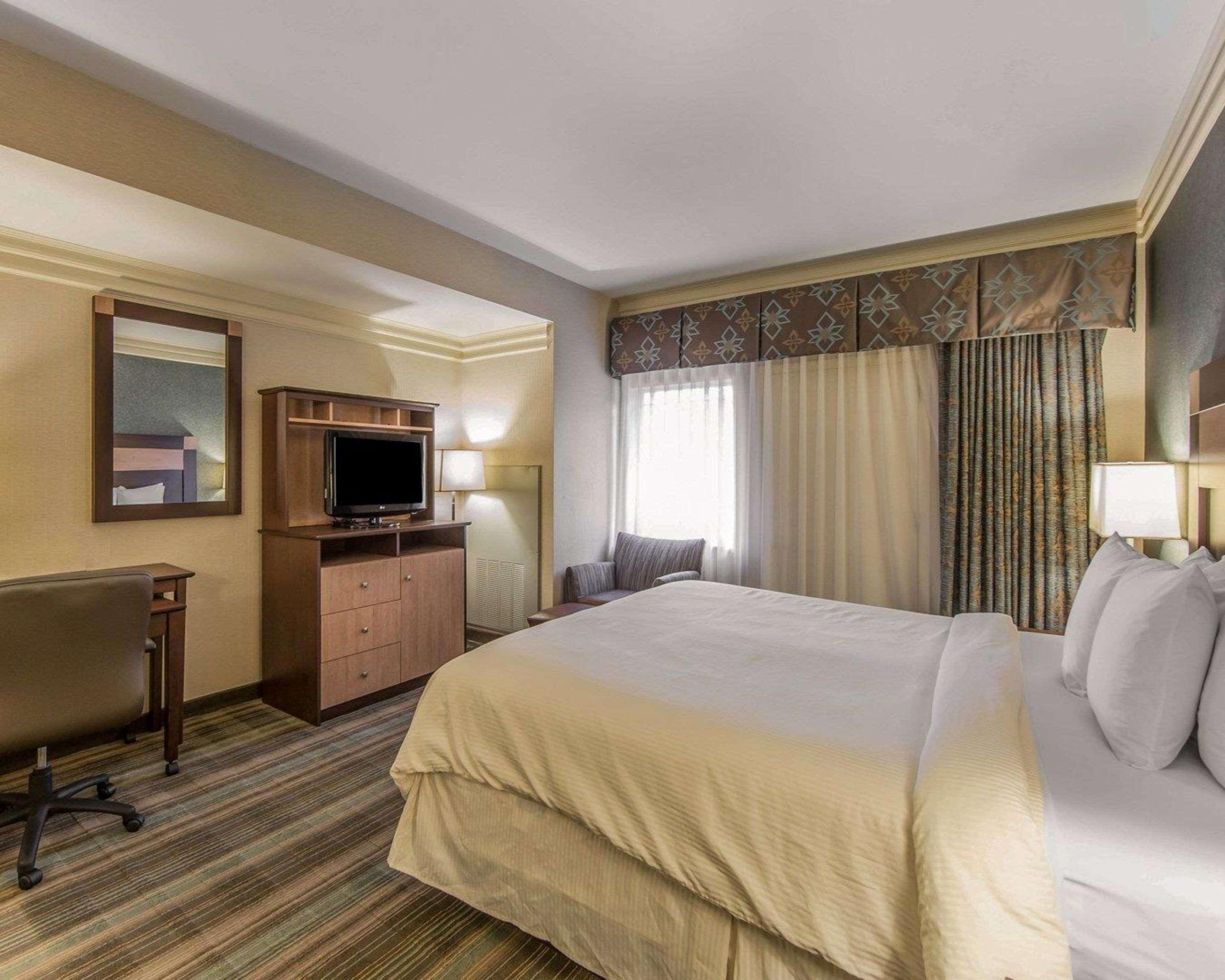 Hotel The Walden, Trademark Collection By Wyndham à Pigeon Forge Extérieur photo